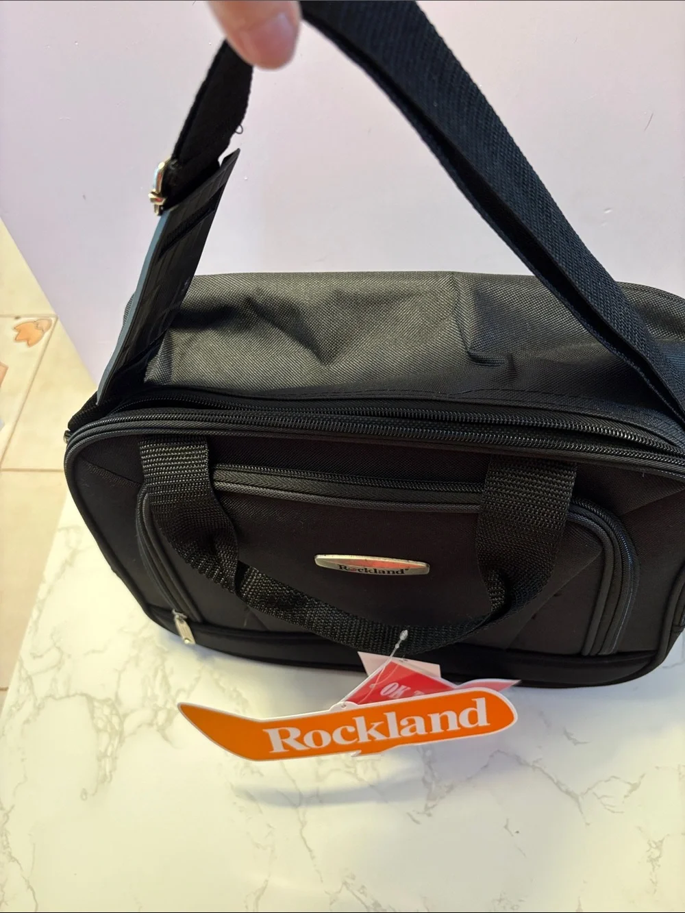 Rockland Black Men's Toiletry Bag - Compact Travel Organizer NWT